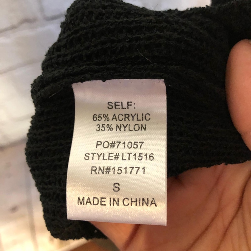 Free as Bird Oversized knit graphic sweater - Picture 7 of 8